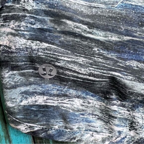 Lululemon Speed Short (4-way Stretch 2.5 ) Aerial Drift Multi Black Size 10 - Picture 13 of 15